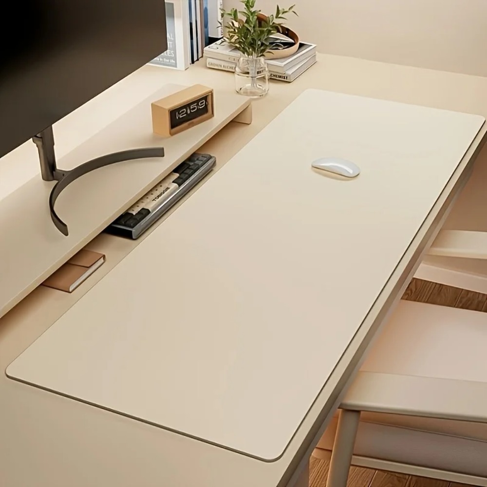 Leather Desk Pad - 2026年製、大型フェイクレザー製マウスパッド1枚。オフィスやデスクでの使用に最適な、滑り止め加工と防水加工を施したデスクパッド。お手入れも簡単。